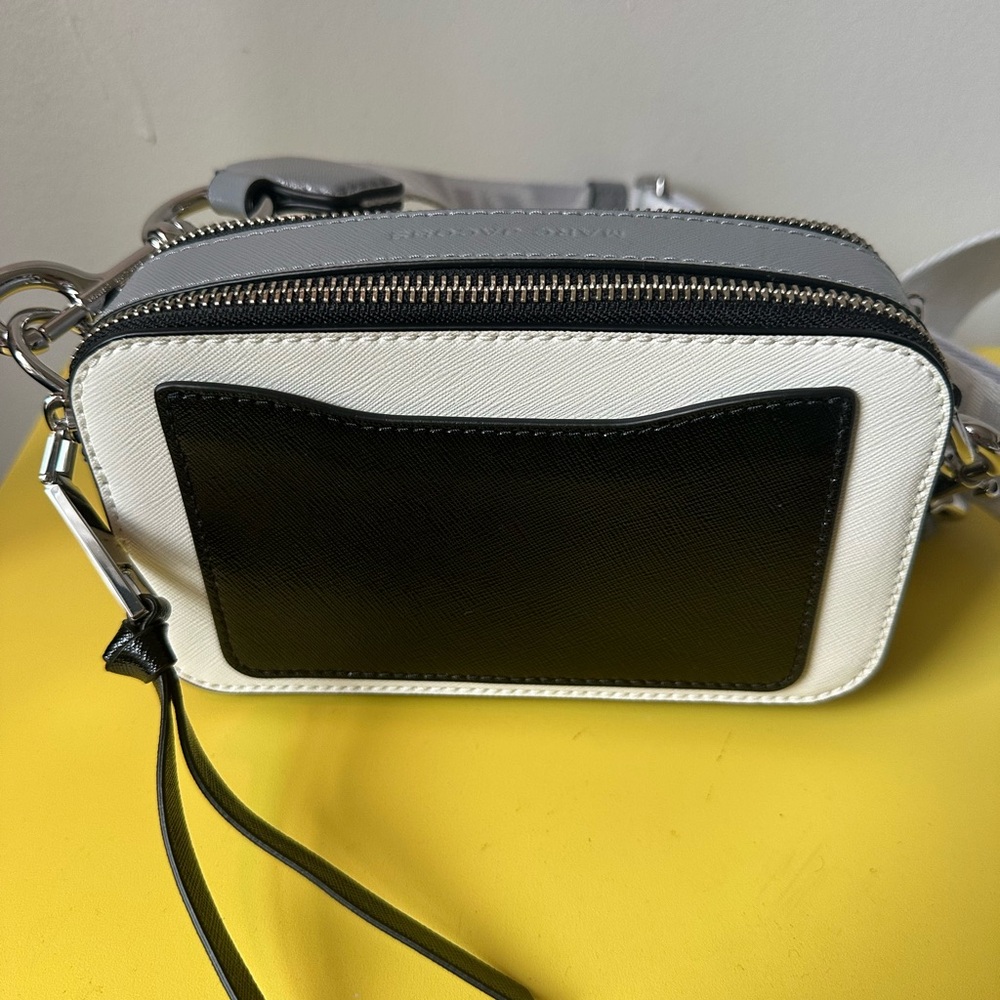 Marc Jacobs The Snapshot Bag - Picture 3 of 7